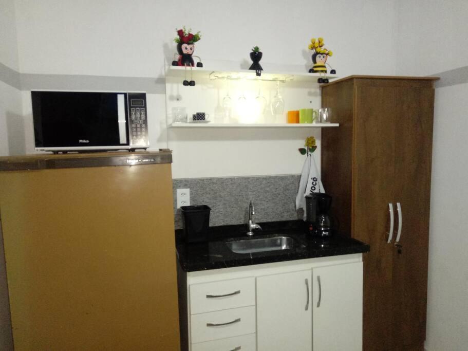 Apartment Kit Basica E Confortavel *